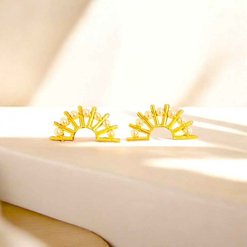 Gold Sunburst Earrings